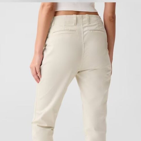 Gap Midrise Downtown Khakis - Picture 2 of 4